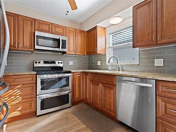 4th image of 6970 Place De La Paix Unit 2A