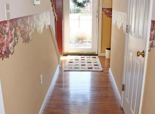32 Hemlock Dr, Lancaster, PA 17602