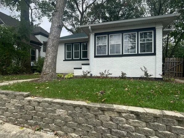 416 Willow Ave, Joliet, IL 60436