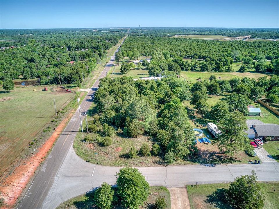 1st image of 19009 Rockspring Dr #1