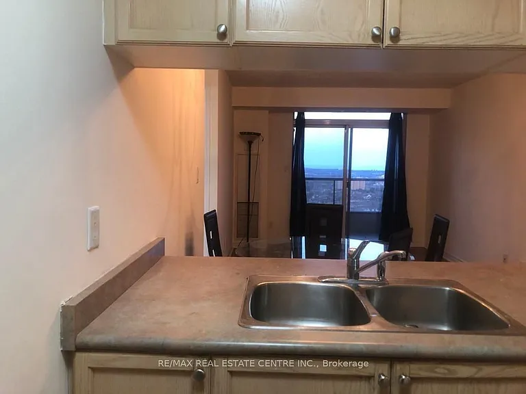 3880 Duke Of York Blvd #2409 — Photo 3