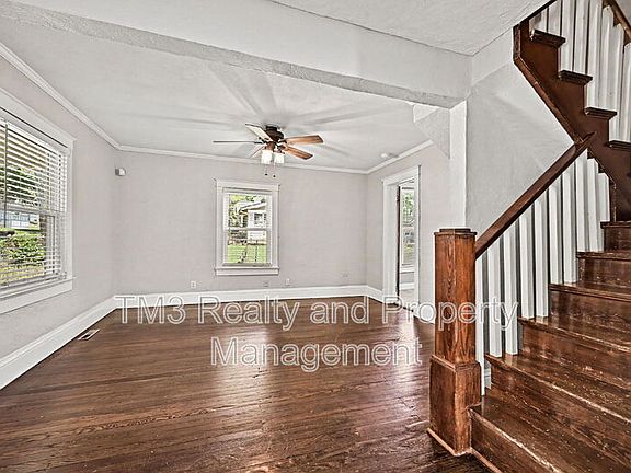 4th image of 6015 Cherry St