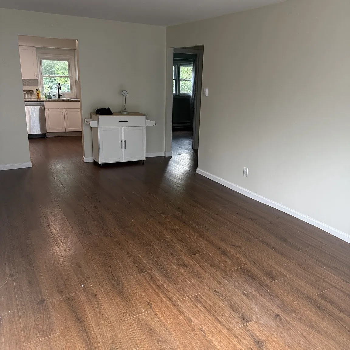 2 bed, 1.0 bath, 2766 sqft, $1,750 — Photo 3