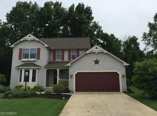2063 Reserve Cir, Lorain, OH 44053