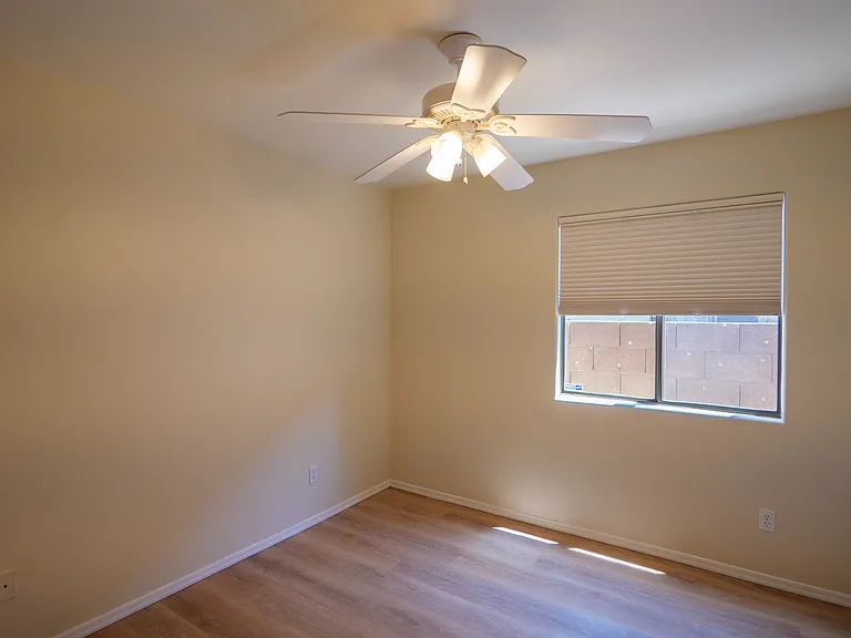 4926 N Sabino Gulch Ct — Photo 16