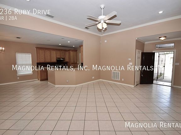 4th image of 2236 Ruby Dr