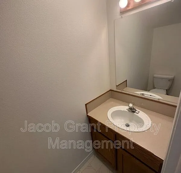 4946 Cole St #4 — Photo 11