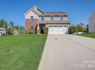3005 Rhododendron Pl, Clover, SC 29710