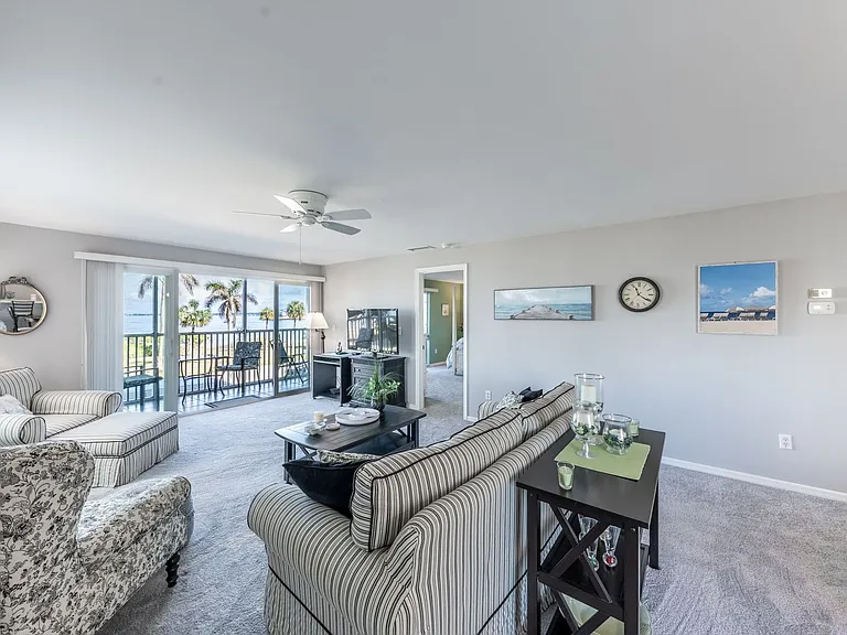 1477 Park Beach Cir #11 — Photo 13