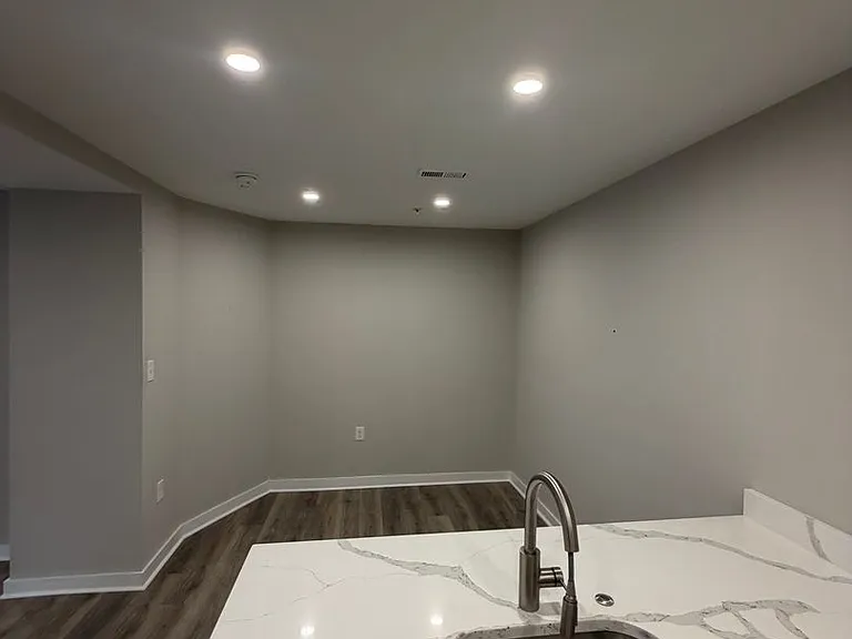 114 York Road — Photo 13