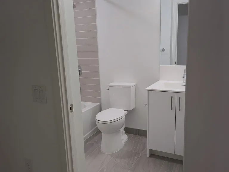 4010 Eglinton Ave W #303 — Photo 5