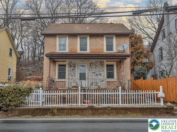 1291 Seidersville Rd, Bethlehem, PA 18015