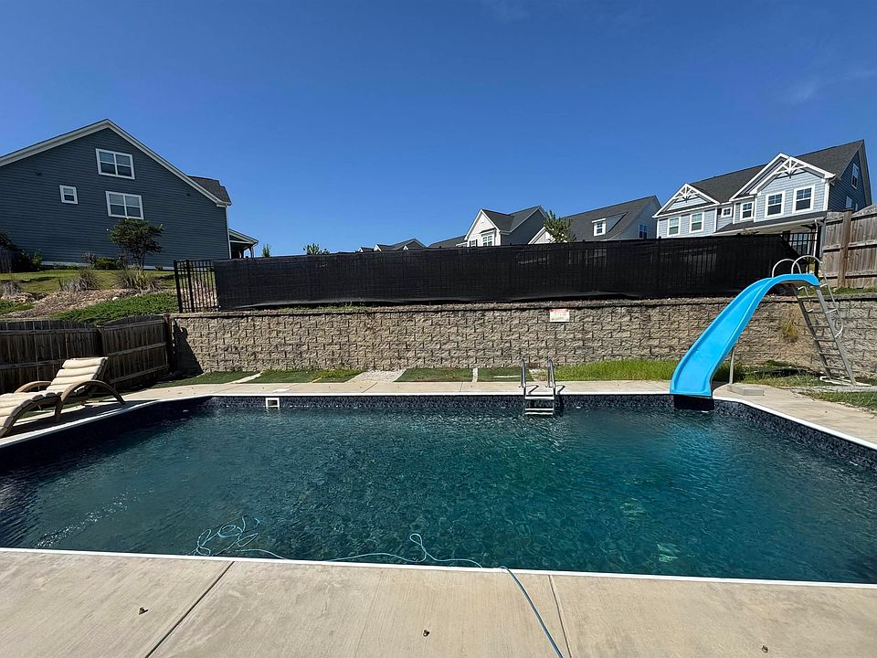 1st image of 351 Sunnycrest Ln