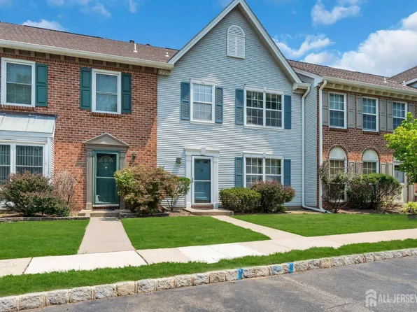 91 Chelsea Ct #14, Franklin Park, NJ 08823