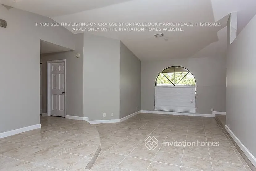 283 Ponce De Leon St Royal Palm Beach, FL 33411 — Photo 4