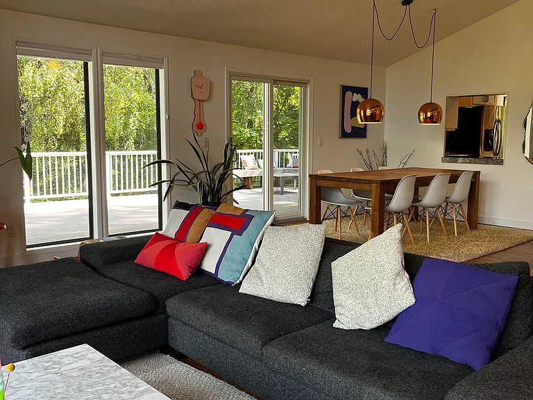 10065 NW Ash St — Photo 21