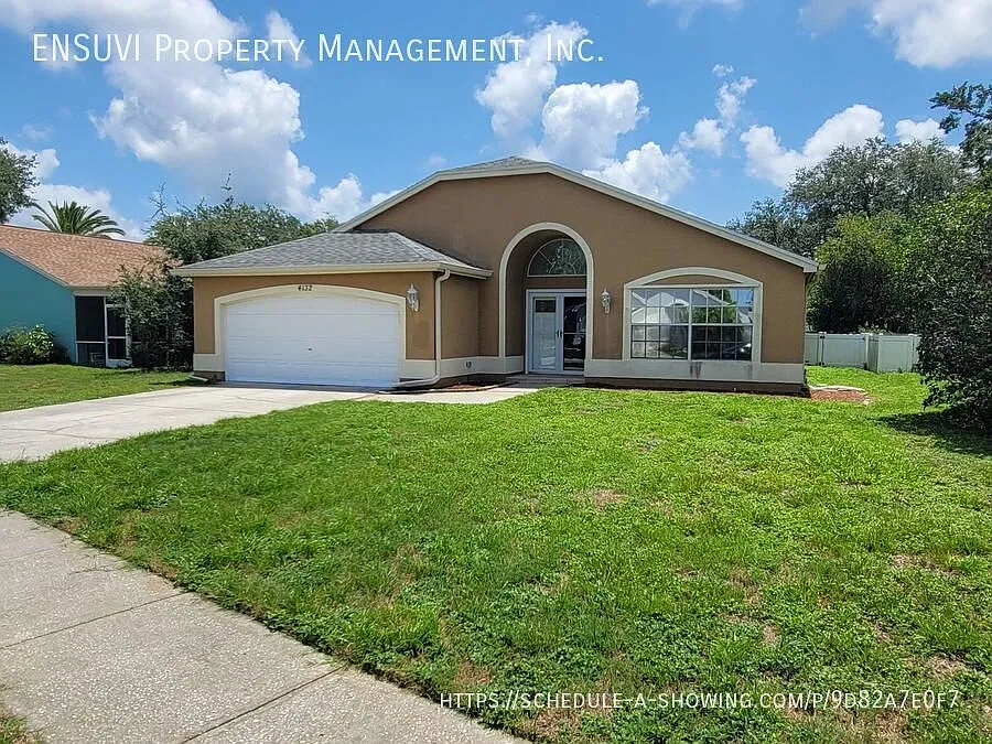 4132 Foxboro Dr