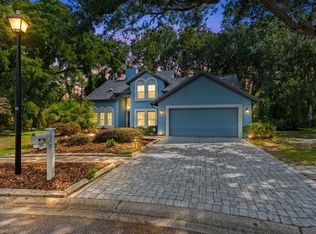16105 Cadbury Ct, Tampa, FL 33647