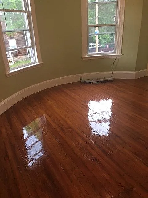 4 bed, 1600 sqft, $3,900 — Photo 2