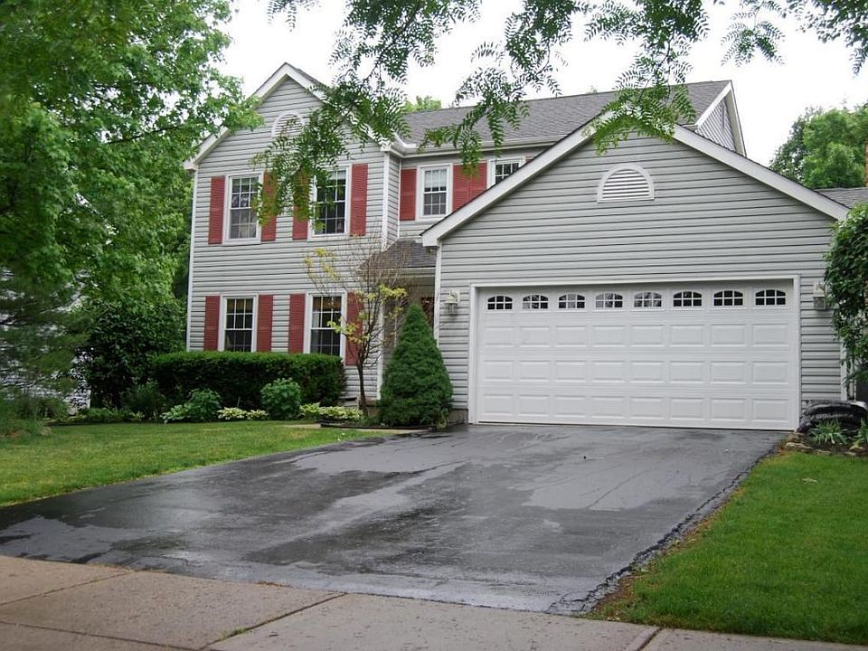 1st image of 7168 Schoolcraft Dr