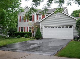 7168 Schoolcraft Dr, Dublin, OH 43017