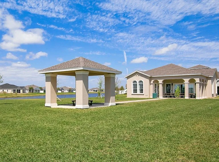 8514 Loren Cove Dr — Photo 33