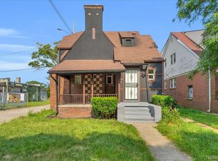 15894 Snowden St, Detroit, MI 48227