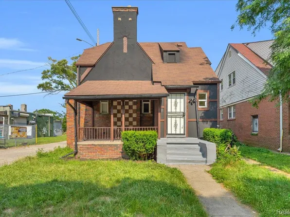 15894 Snowden St, Detroit, MI 48227