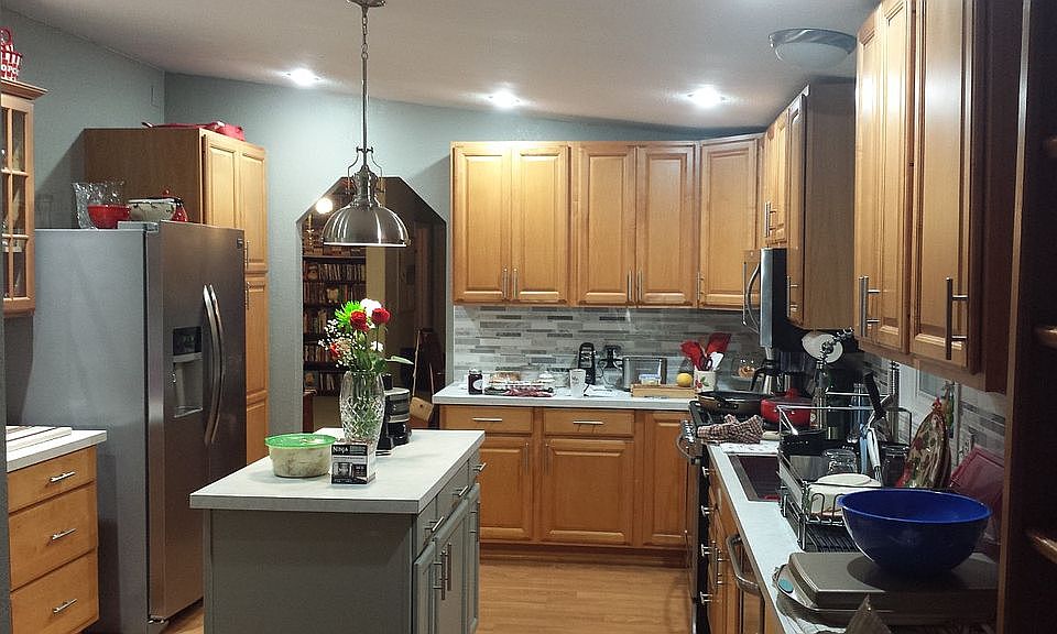 2nd image of 6144 Oasis Ave