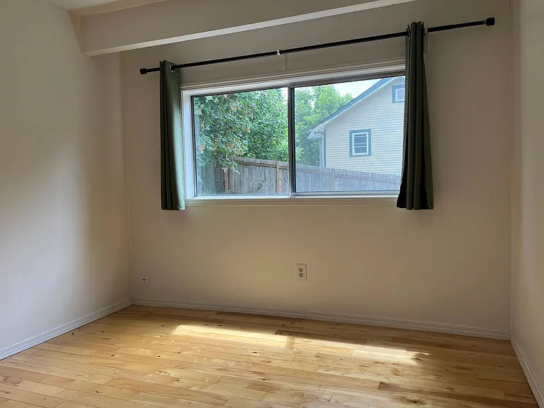2772 SE Van Water St — Photo 13