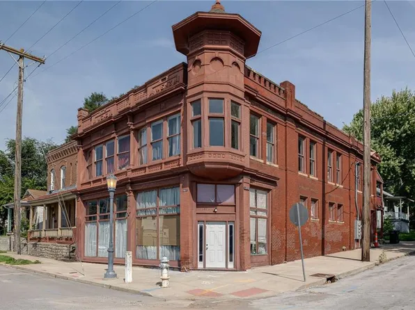1421 Penn St, Saint Joseph, MO 64503