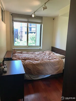 Rented by Halstead Real Estate | media 5
