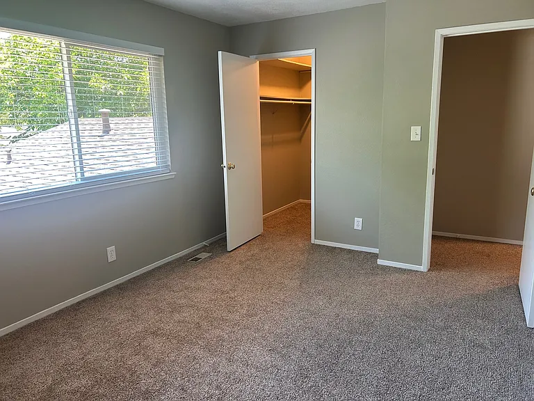 239 Macario Ct — Photo 16