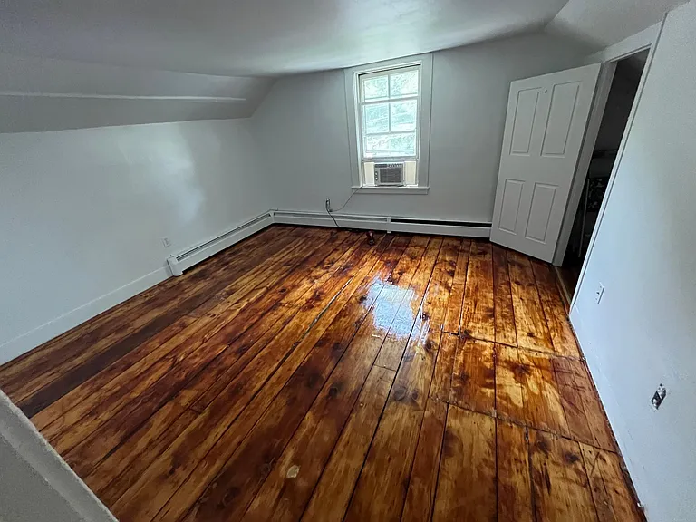 62 Franklin St #2 — Photo 4