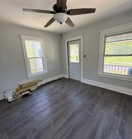 423 2nd St SW — Photo 3