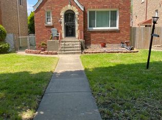 8110 S Washtenaw Ave, Chicago, IL