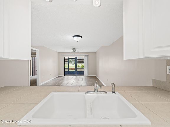 3rd image of 1675 S Fiske Blvd APT 145-K