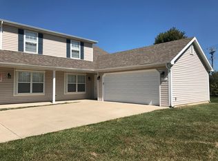 1727 Louise Cir, Columbia, MO 65201