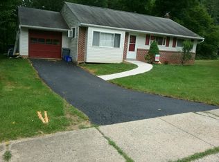 114 Princeton Dr, Exton, PA 19341