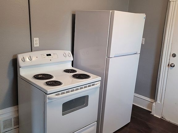 2nd image of 2211 5th Ave N #2