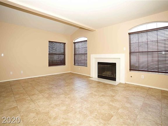 4th image of 8469 Blue Island Ave