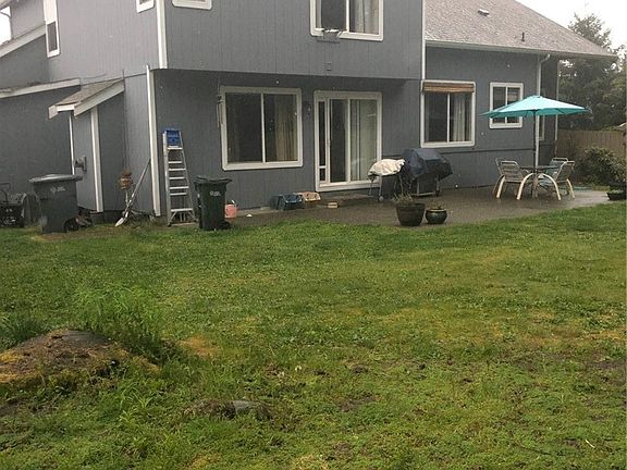 5th image of 11512 217th Ave E