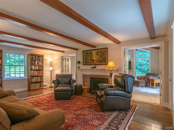 4th image of 35 Marcourt Drive