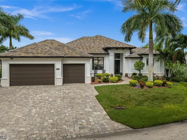 5205 Sunset Ct, Cape Coral, FL 33904