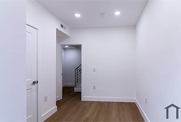 137 E Cumberland St #1 — Photo 18