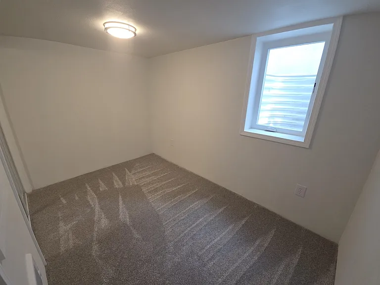 4804 N Elgin St — Photo 13