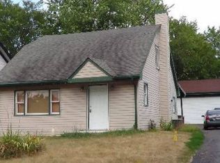 1016 S Lincoln Ave, Aurora, IL 60505
