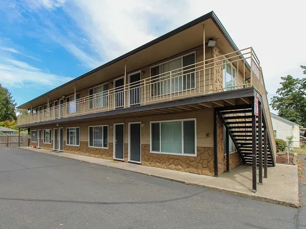 2855 Front St NE APT 4A, Salem, OR 97301