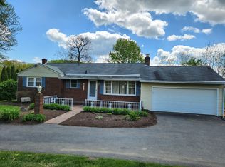 1208 Old Lancaster Pike, Sinking Spring, PA 19608