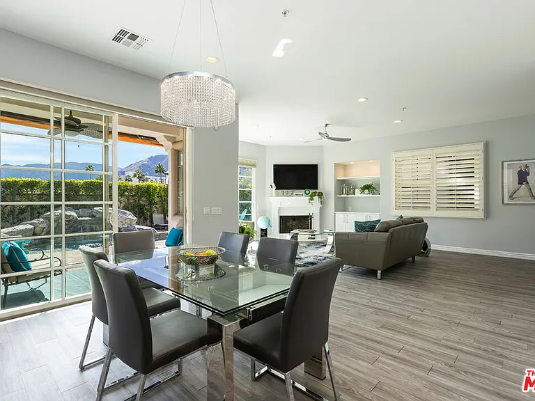 546 N Indian Canyon Dr — Photo 5